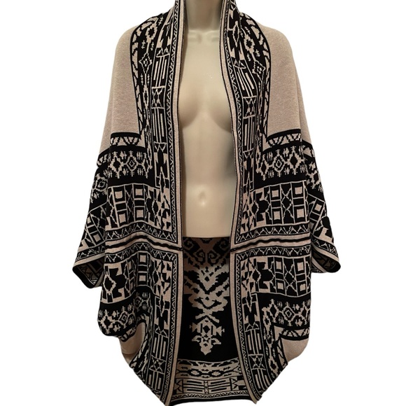 Unbranded Knit Cape Wrap Open Cardigan Aztec Print Reversible - Picture 1 of 8